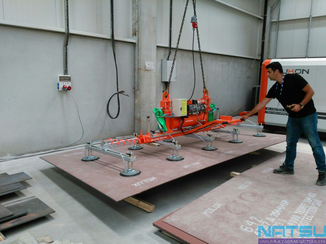 Natsu vacuum machine produced for the transportation of the sheet for the transportation of the sheets of different weights and sizes of the sheet metal is the right equipment